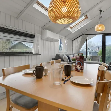 Three-bedroom In Egernsund